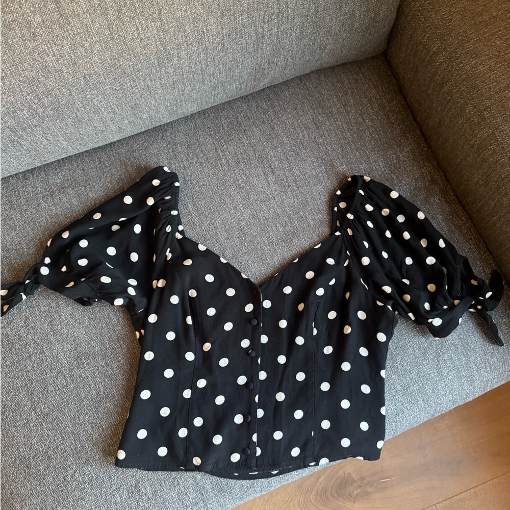 Polka Dot Puff Sleeve Top